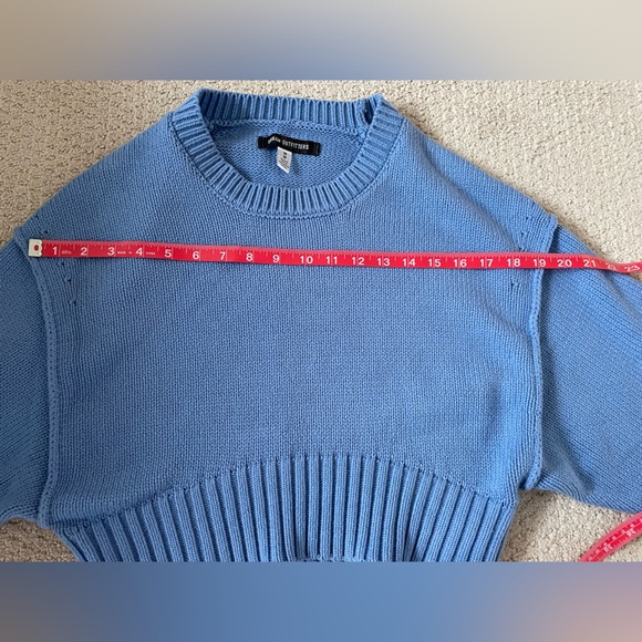 Urban Outfitters Knit Cropped Sweater - Picture 6 of 6